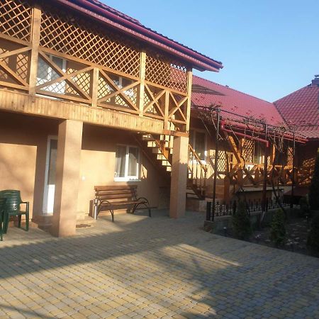 Садиба "У Юлії" Svalyava Extérieur photo